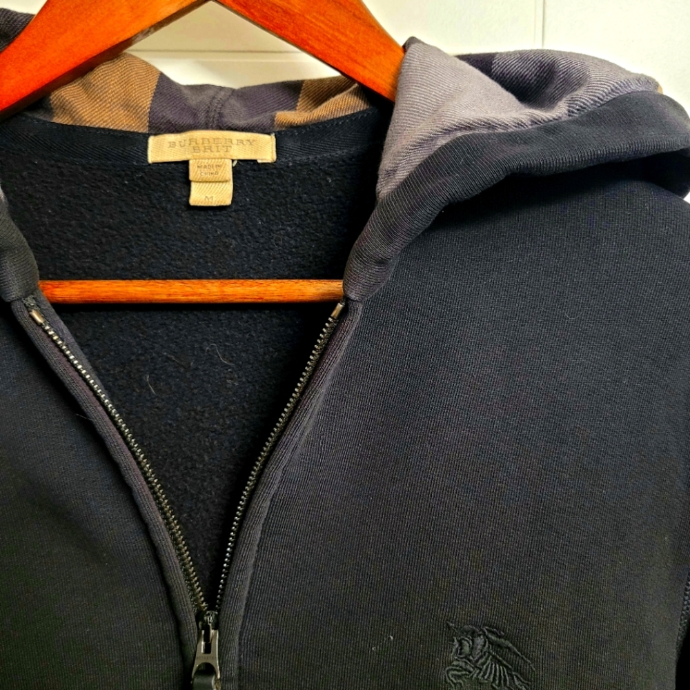 Burberry zip up sweater
